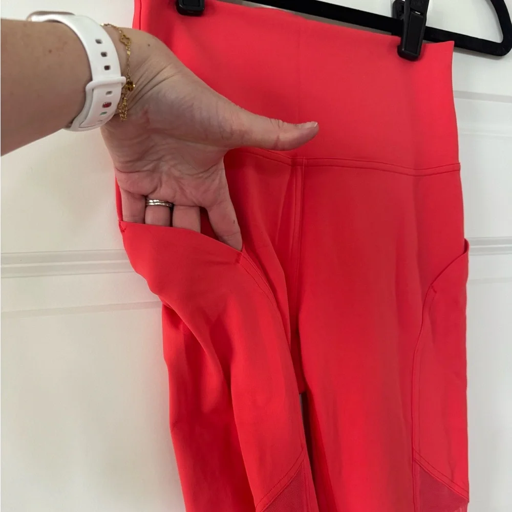 Lululemon Mastered Motion High-Rise Tight 28” Thermal Red - Picture 4 of 16